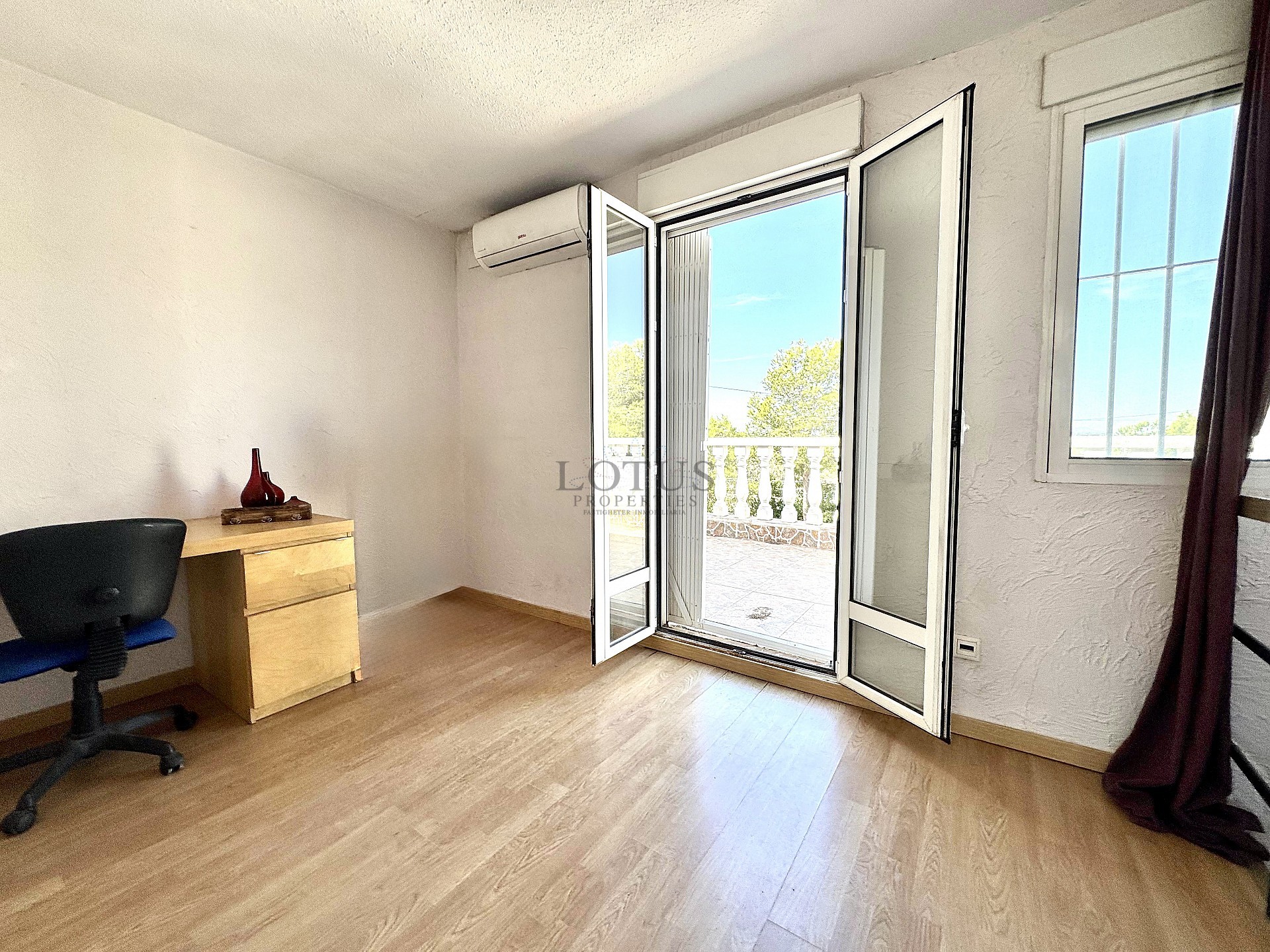 Seaside Townhouse in scenic Guardamar - Lotus Properties