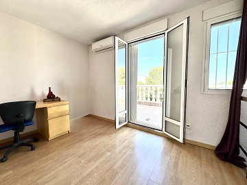 Seaside Townhouse in scenic Guardamar - Lotus Properties
