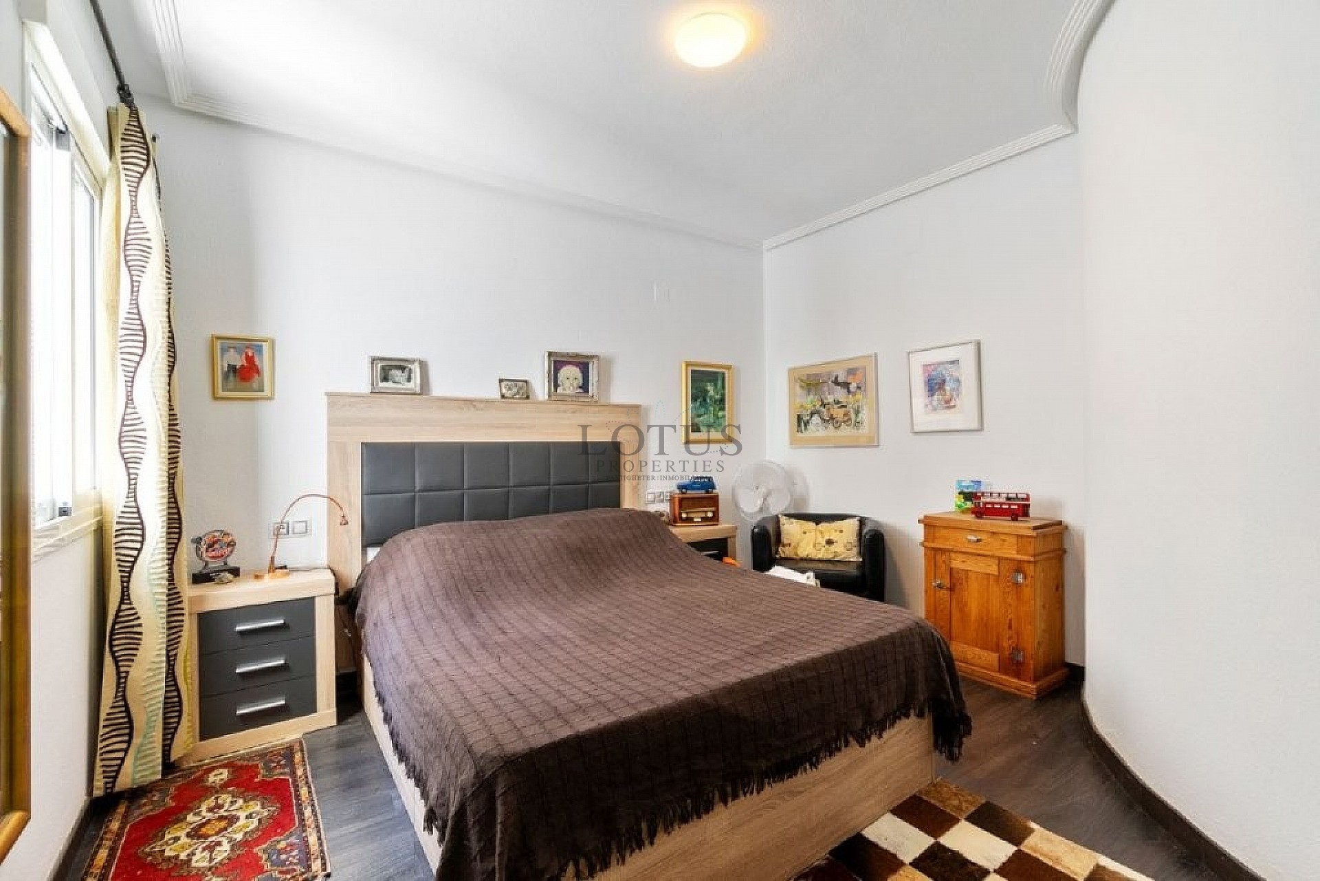 Gerenoveerd appartement met groot terras en dichtbij het centrum - Lotus Properties