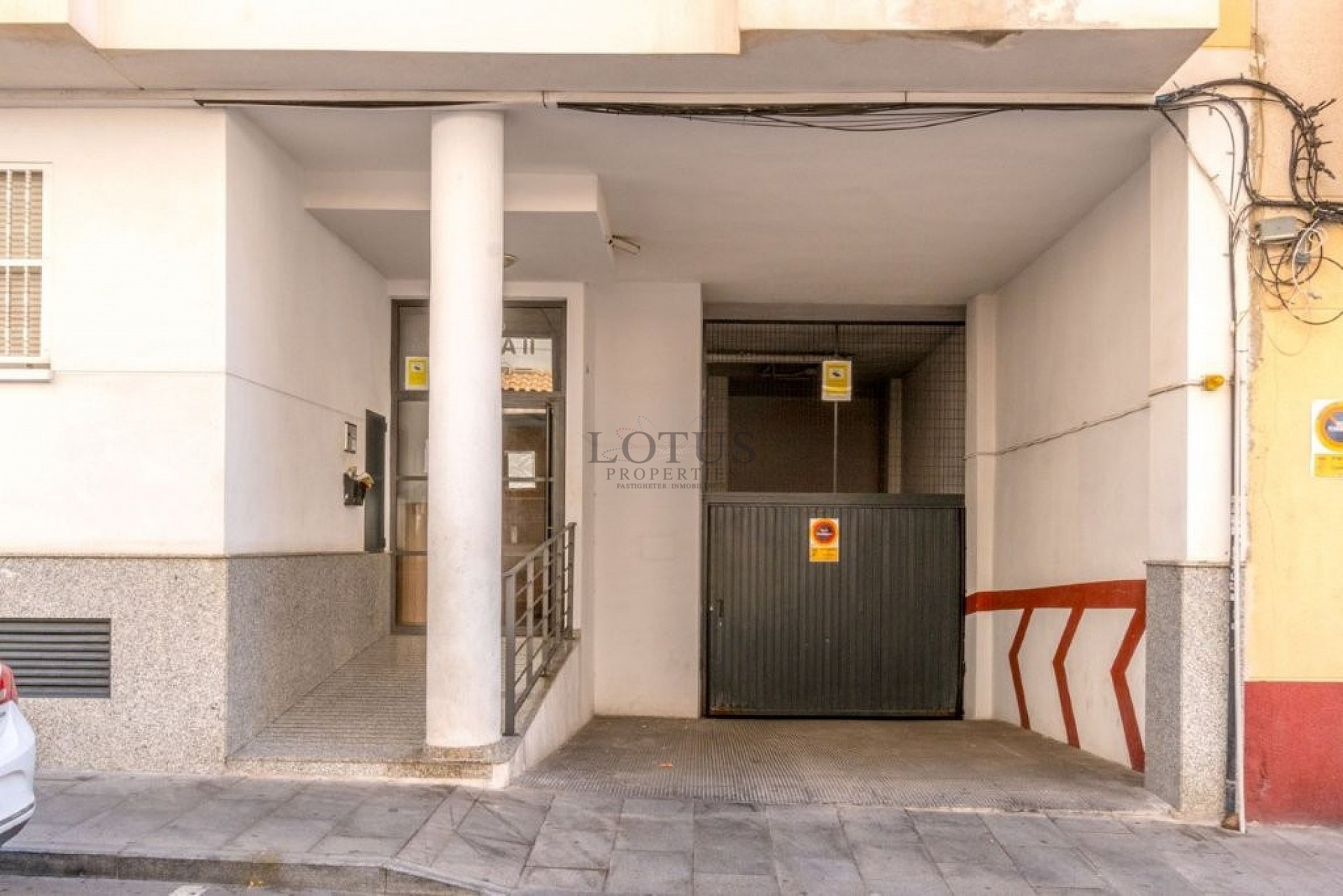 Gerenoveerd appartement met groot terras en dichtbij het centrum - Lotus Properties