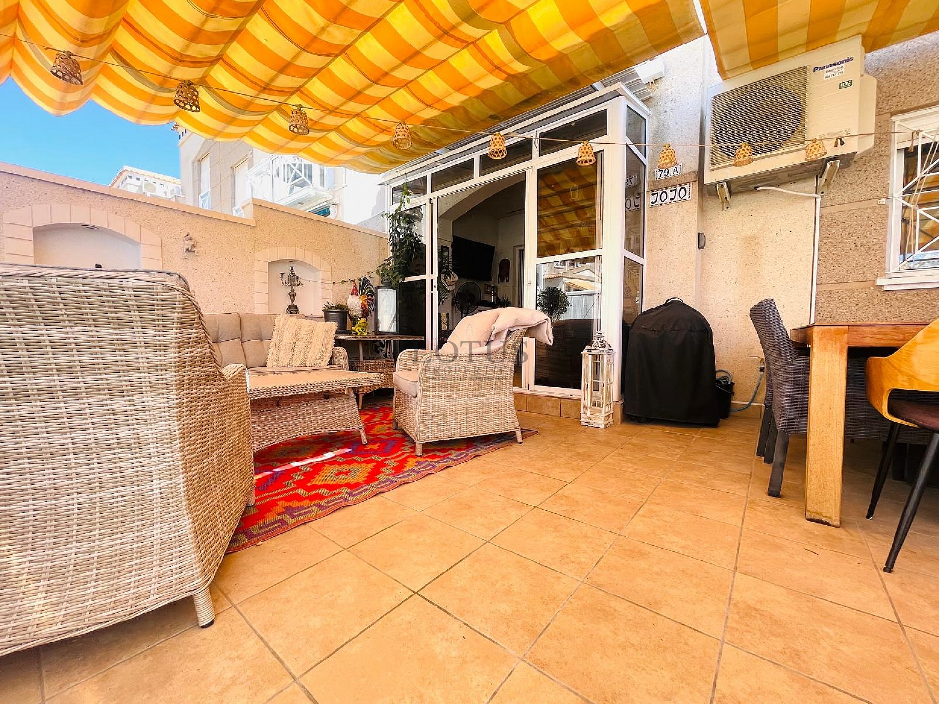 Super lindo piso bajo en el suroeste en Altos de la Bahía III - Lotus Properties