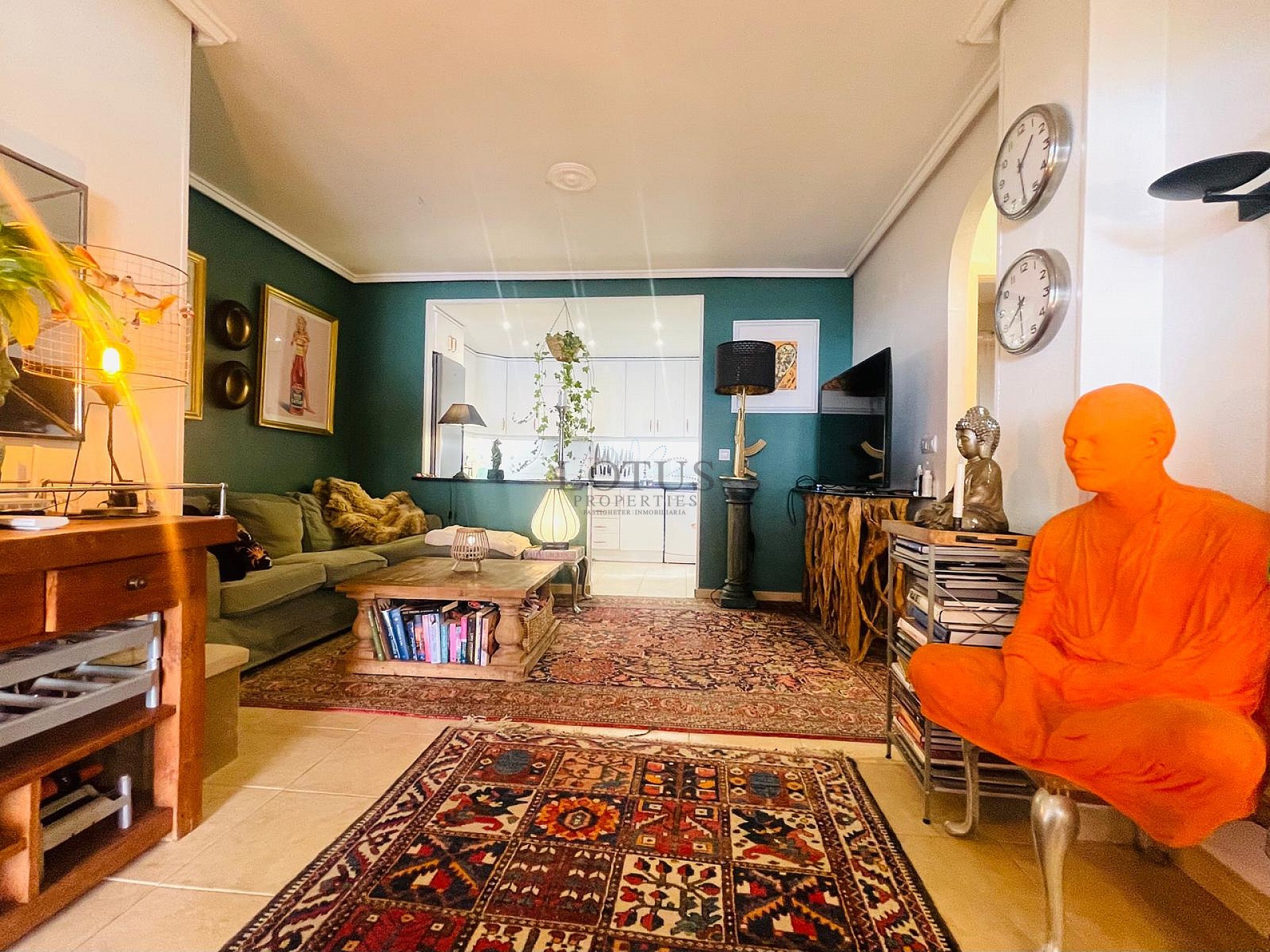 Super lindo piso bajo en el suroeste en Altos de la Bahía III - Lotus Properties