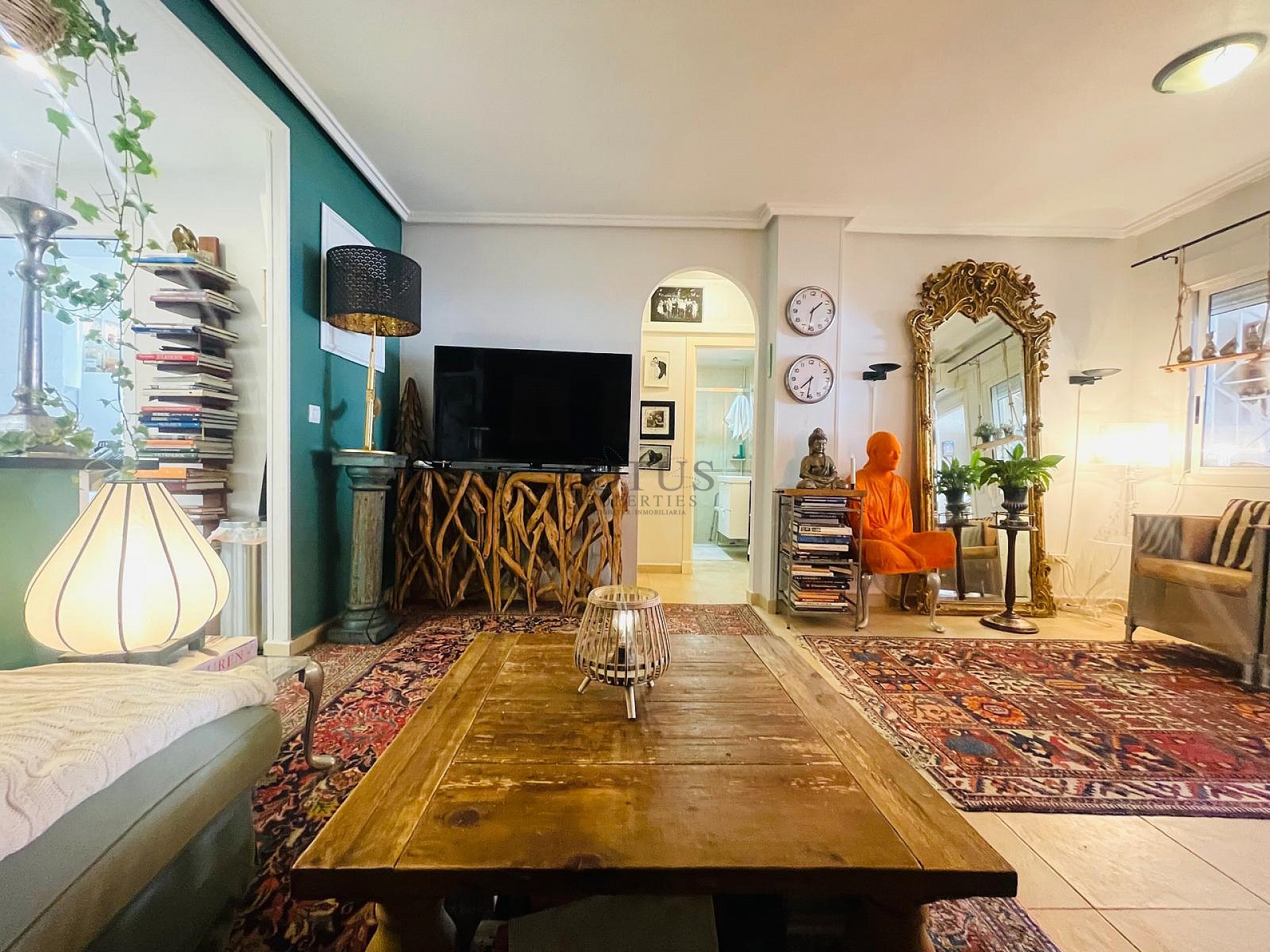 Super lindo piso bajo en el suroeste en Altos de la Bahía III - Lotus Properties