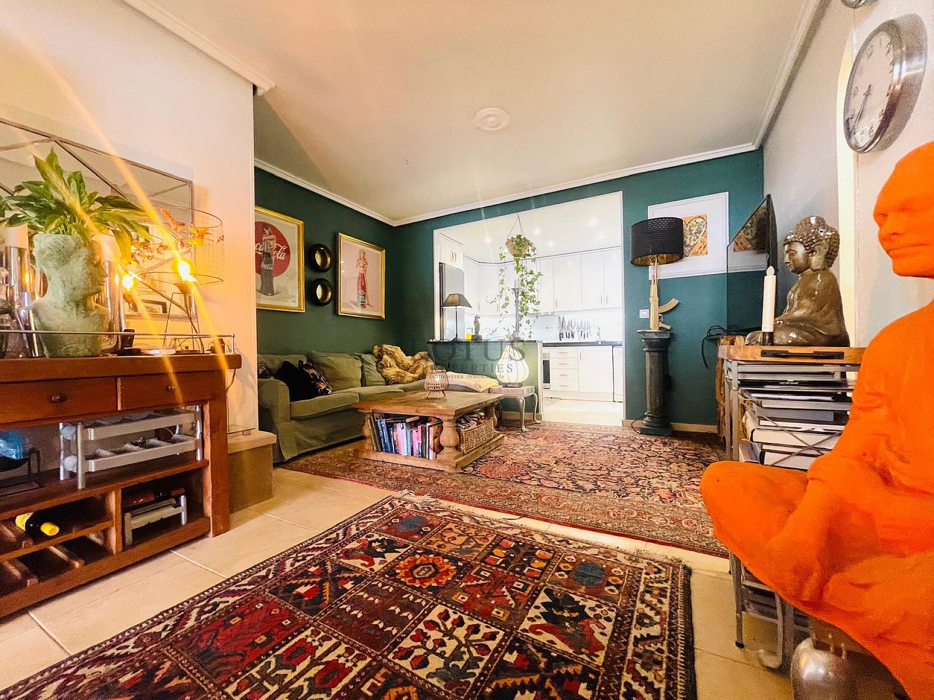 Super lindo piso bajo en el suroeste en Altos de la Bahía III - Lotus Properties