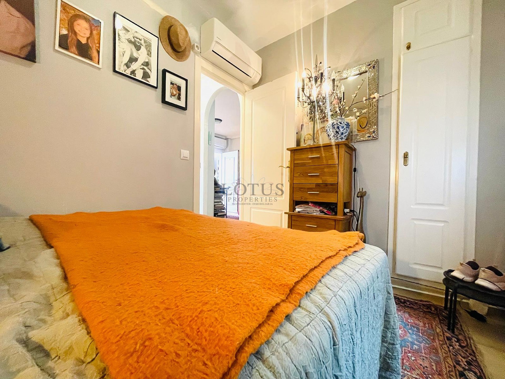 Super lindo piso bajo en el suroeste en Altos de la Bahía III - Lotus Properties