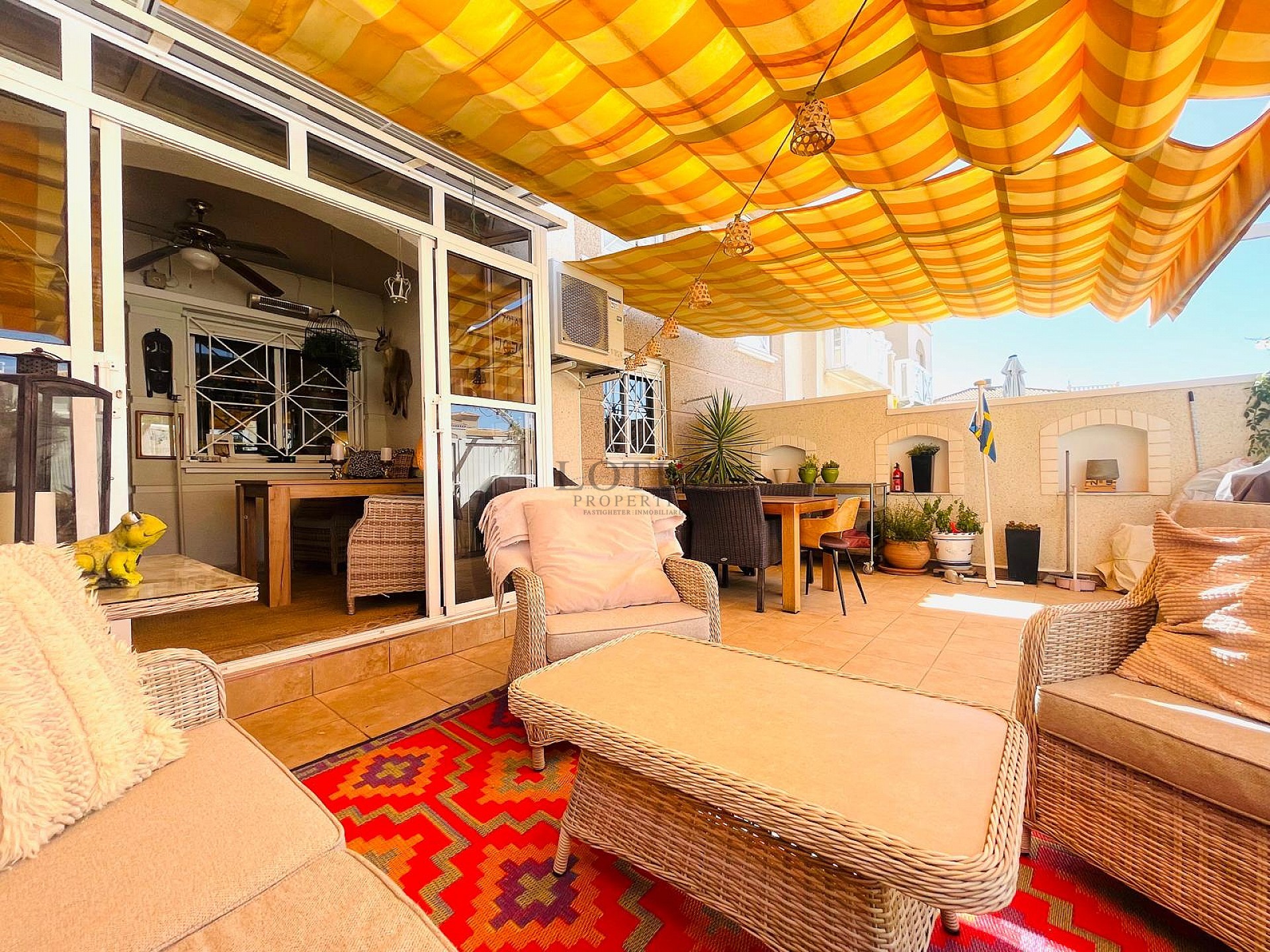 Super lindo piso bajo en el suroeste en Altos de la Bahía III - Lotus Properties