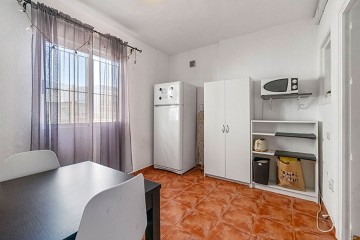 Spacious corner townhouse with 4 bedrooms and several terraces - Lotus Properties