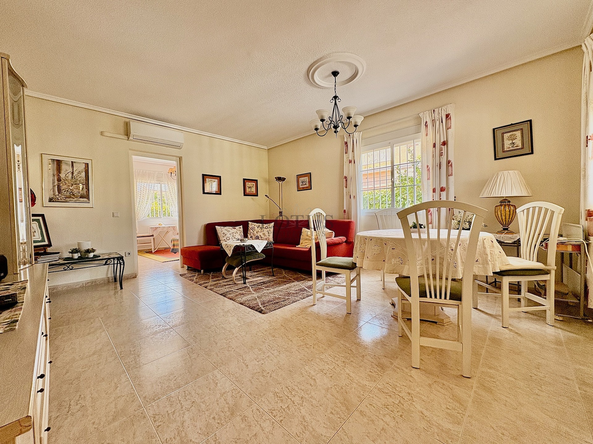 Preciosa casa adosada de 3 dormitorios en Residencial Fortuna – Doña Pepa - Lotus Properties