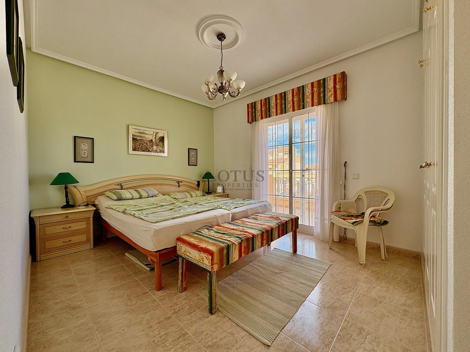 Preciosa casa adosada de 3 dormitorios en Residencial Fortuna – Doña Pepa - Lotus Properties