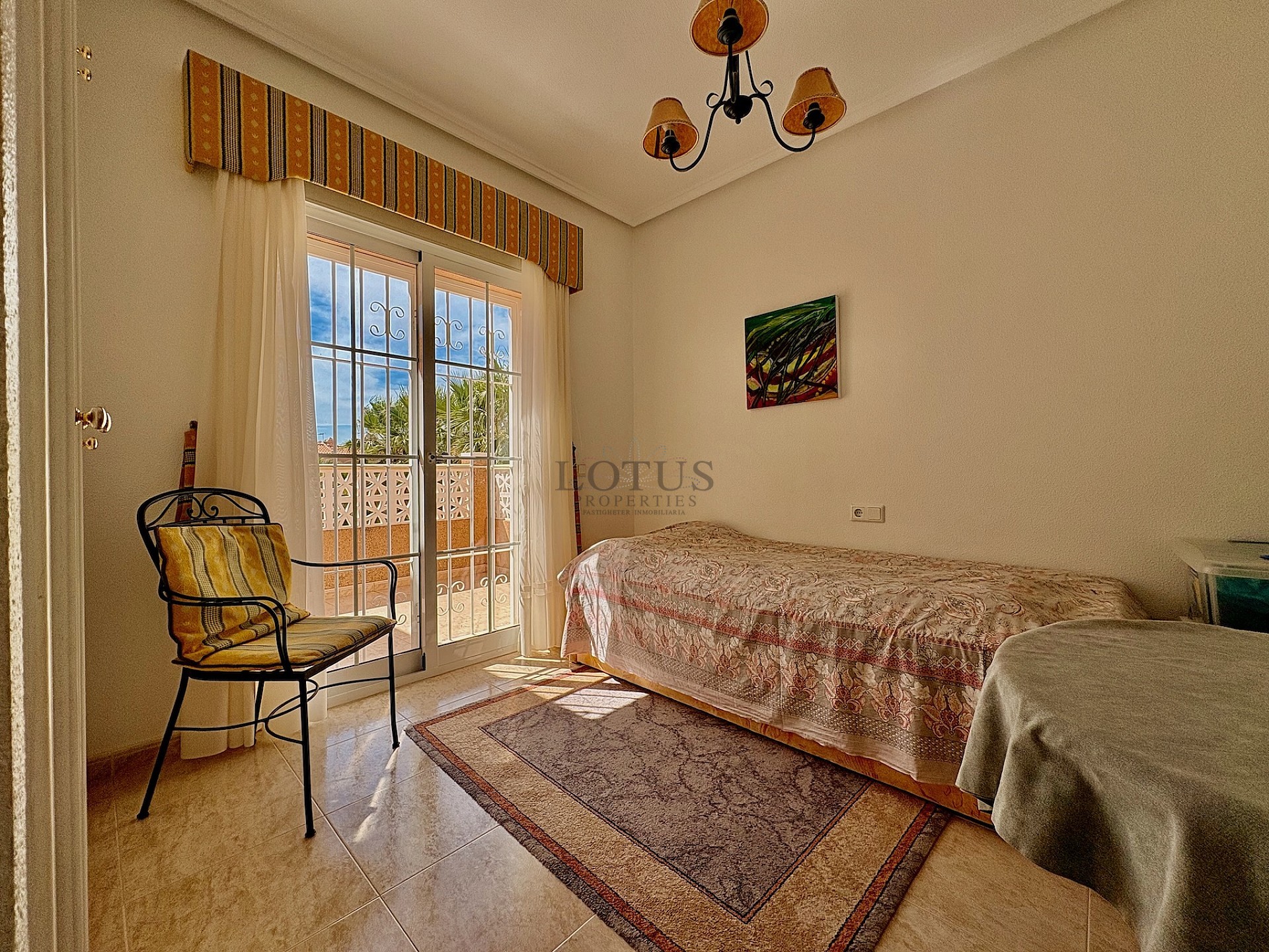 Preciosa casa adosada de 3 dormitorios en Residencial Fortuna – Doña Pepa - Lotus Properties