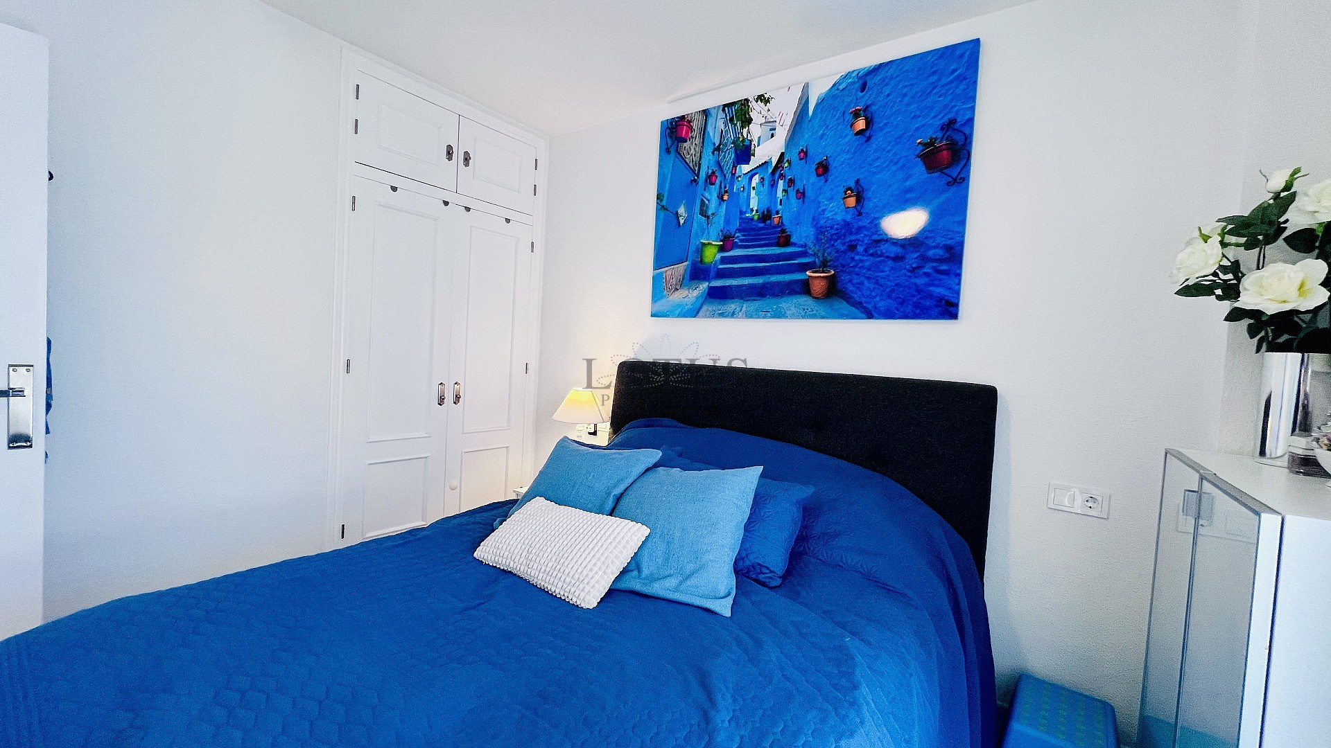 Casa adosada moderna y totalmente reformada a 100 metros del mar – La Mata, Torrevieja - Lotus Properties