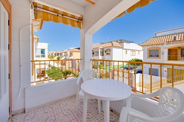 Charming top-floor bungalow, just 800 metres from the beach - Lotus Properties