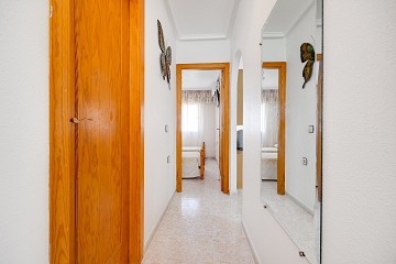 Charming top-floor bungalow, just 800 metres from the beach - Lotus Properties