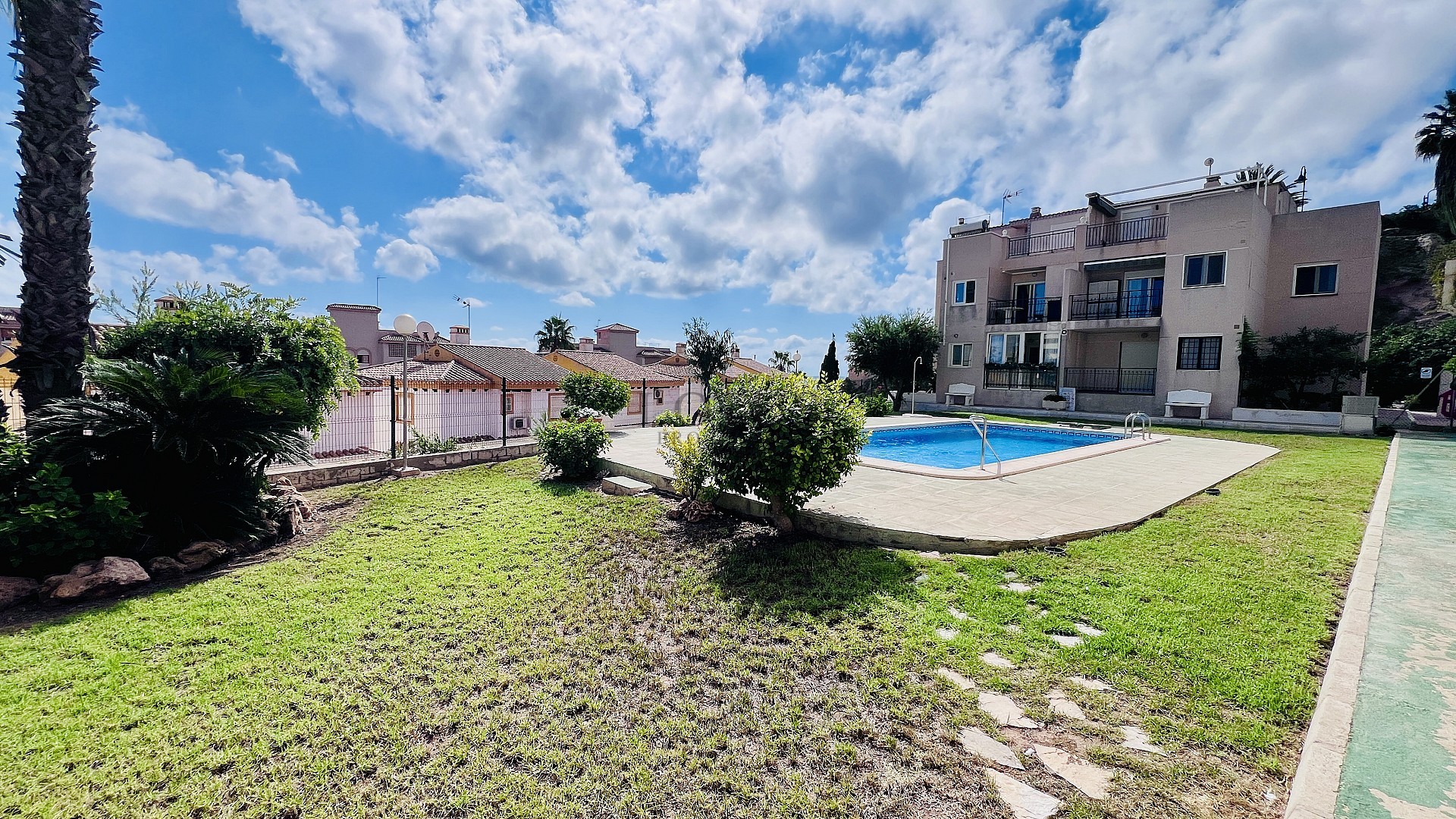 Impresionante apartamento en Torre del Moro, La Mata - Lotus Properties