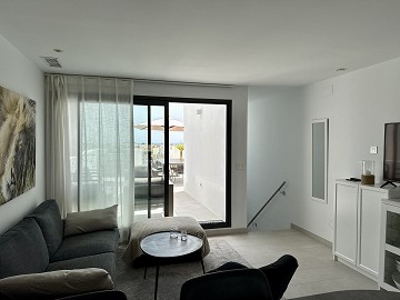 EXCLUSIVE 3-BEDROOM PENTHOUSE WITH LARGE TERRACE AND SEAVIEW - TORRE DE LA HORADADA - Lotus Properties