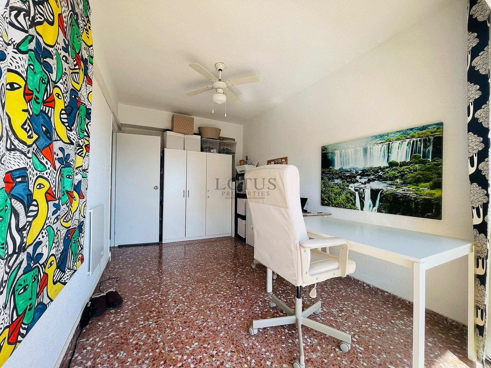 Apartamento en primera línea de Punta Prima con mágicas vistas al mar - Lotus Properties