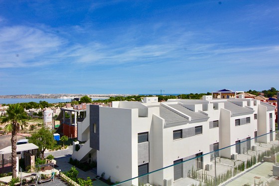 Markplanslägenheter med 3 sovrum - Los Balcones - Lotus Properties