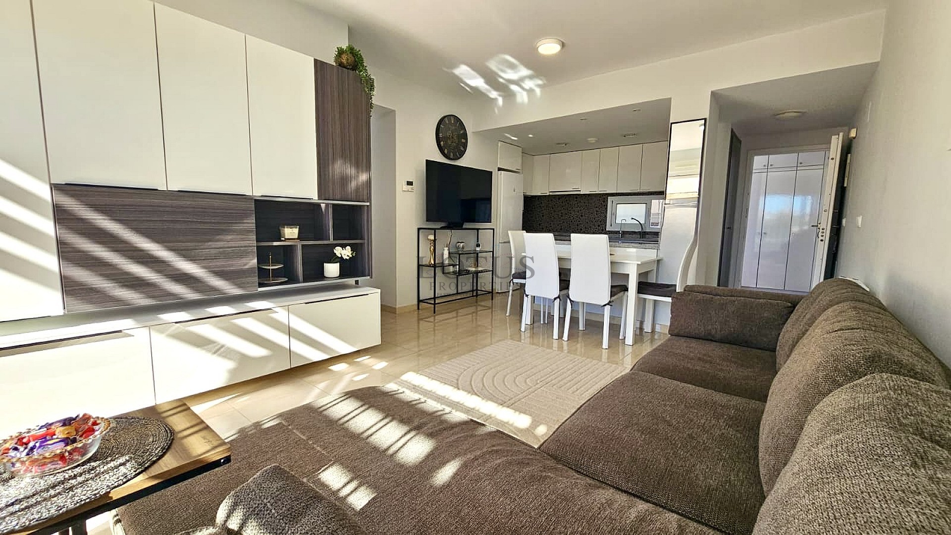 Maravilloso apartamento en la zona de Villamartín – ¡Listo para entrar a vivir! - Lotus Properties