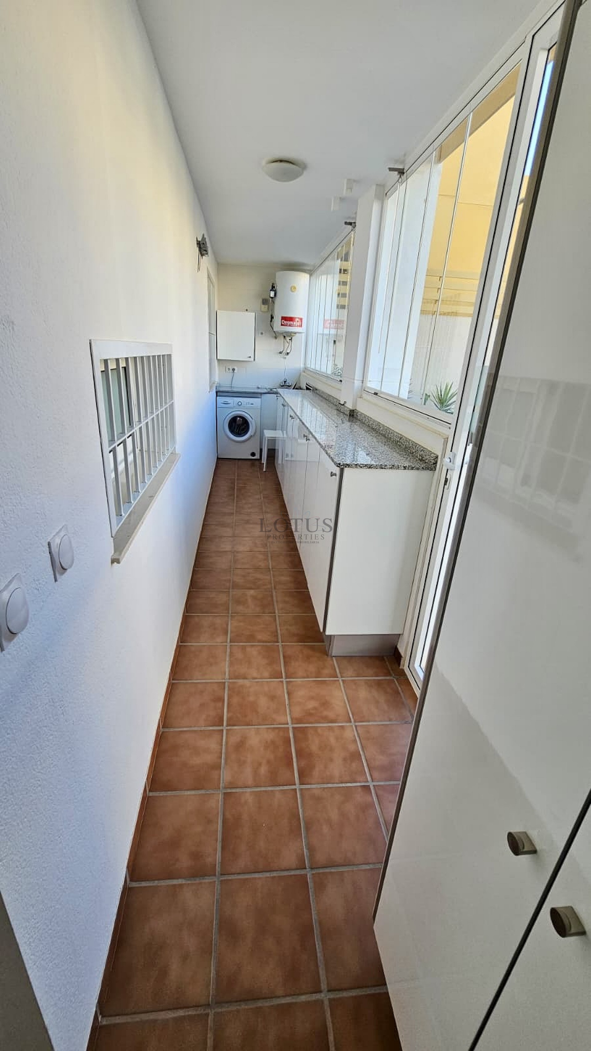 Maravilloso apartamento en la zona de Villamartín – ¡Listo para entrar a vivir! - Lotus Properties