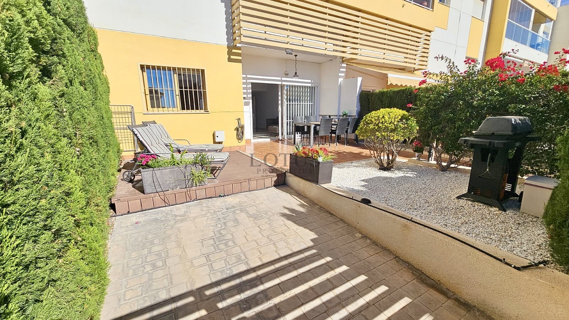 Maravilloso apartamento en la zona de Villamartín – ¡Listo para entrar a vivir! - Lotus Properties