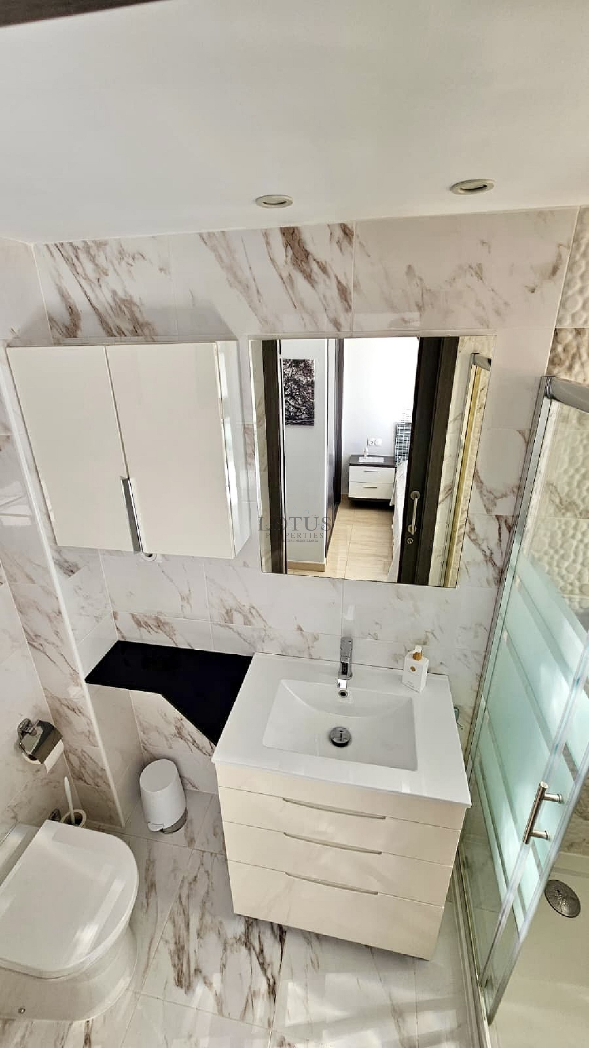 Maravilloso apartamento en la zona de Villamartín – ¡Listo para entrar a vivir! - Lotus Properties