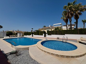 Enplans enfamiljshus – Plaza la Fiesta,  - Lotus Properties