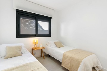 NYRENOVERAD PARHUS VILLA MED PRIVAT POOL I NATURSKÖNA EL CHAPARRAL - Lotus Properties