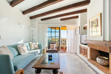 Groot penthouse met 3 slaapkamers en 2 badkamers, uitzicht op zee, garage en berging in Aldea del Mar - Lotus Properties