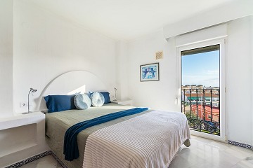 Groot penthouse met 3 slaapkamers en 2 badkamers, uitzicht op zee, garage en berging in Aldea del Mar - Lotus Properties