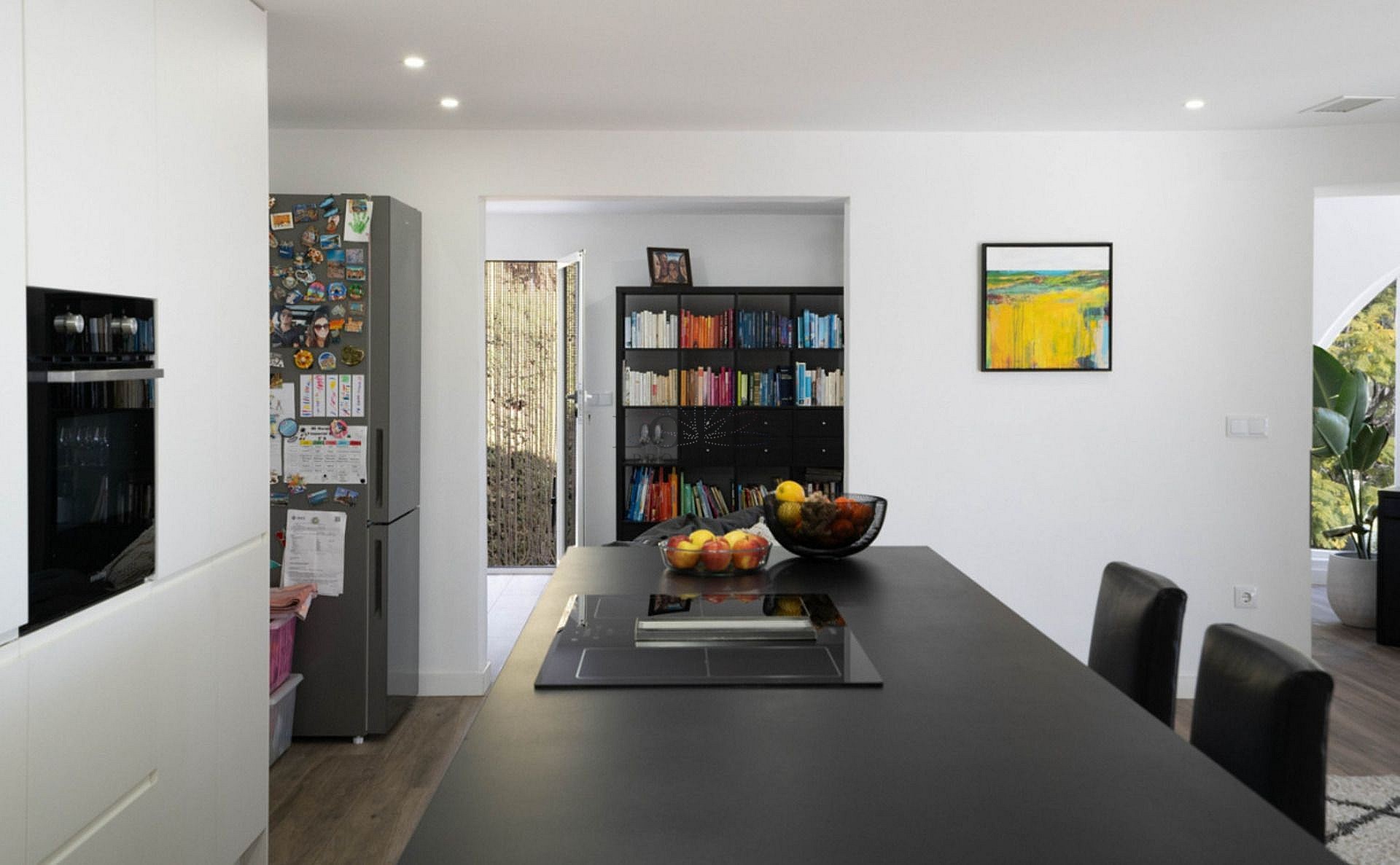 Gerenoveerde villa met 5 slaapkamers en 3 badkamers gastenappartement in het prachtige Ciudad Quesada met toeristenvergunning - Lotus Properties