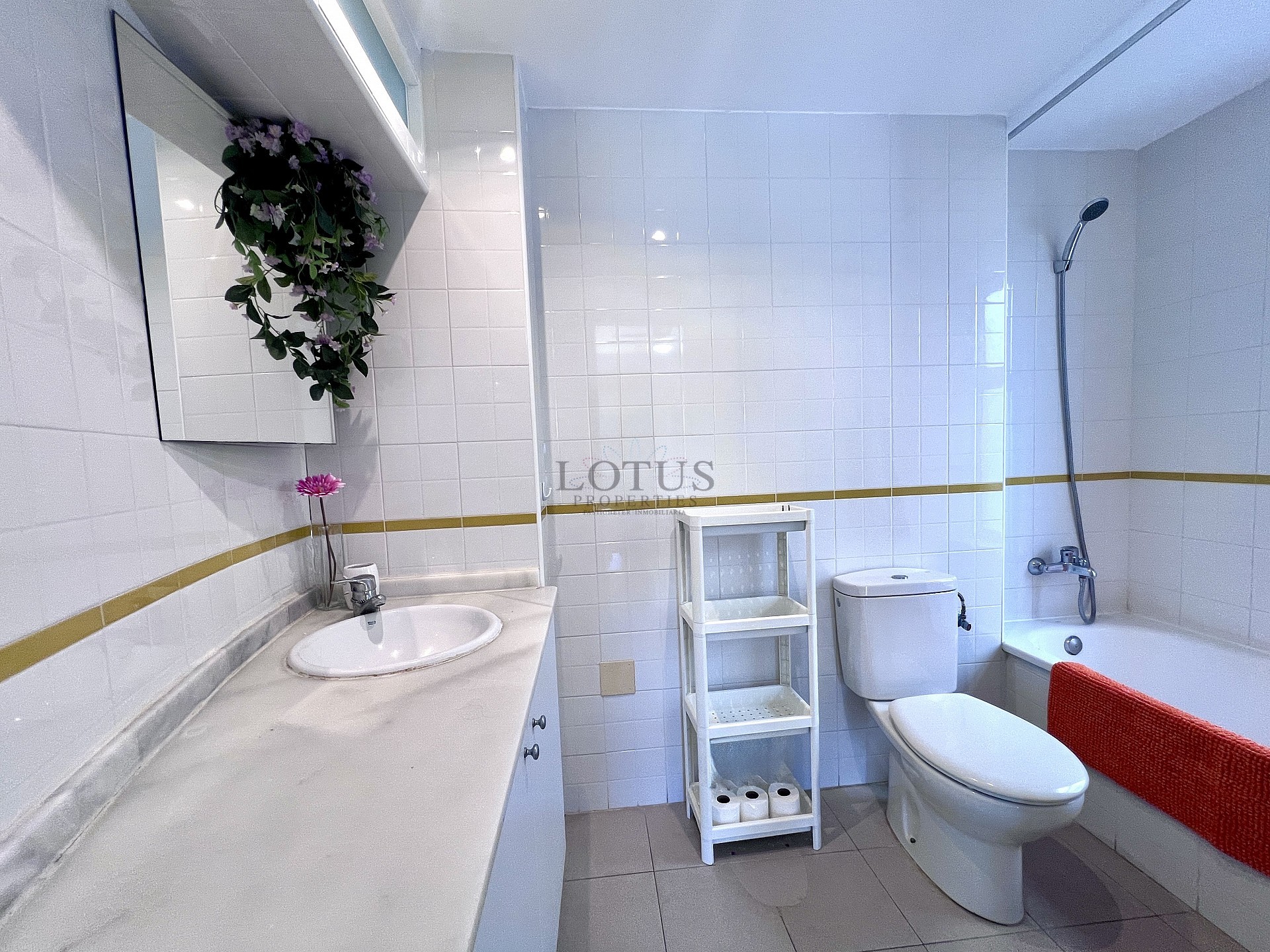 Fantastische kans op minder dan 1 km van de Middellandse Zee! - Lotus Properties