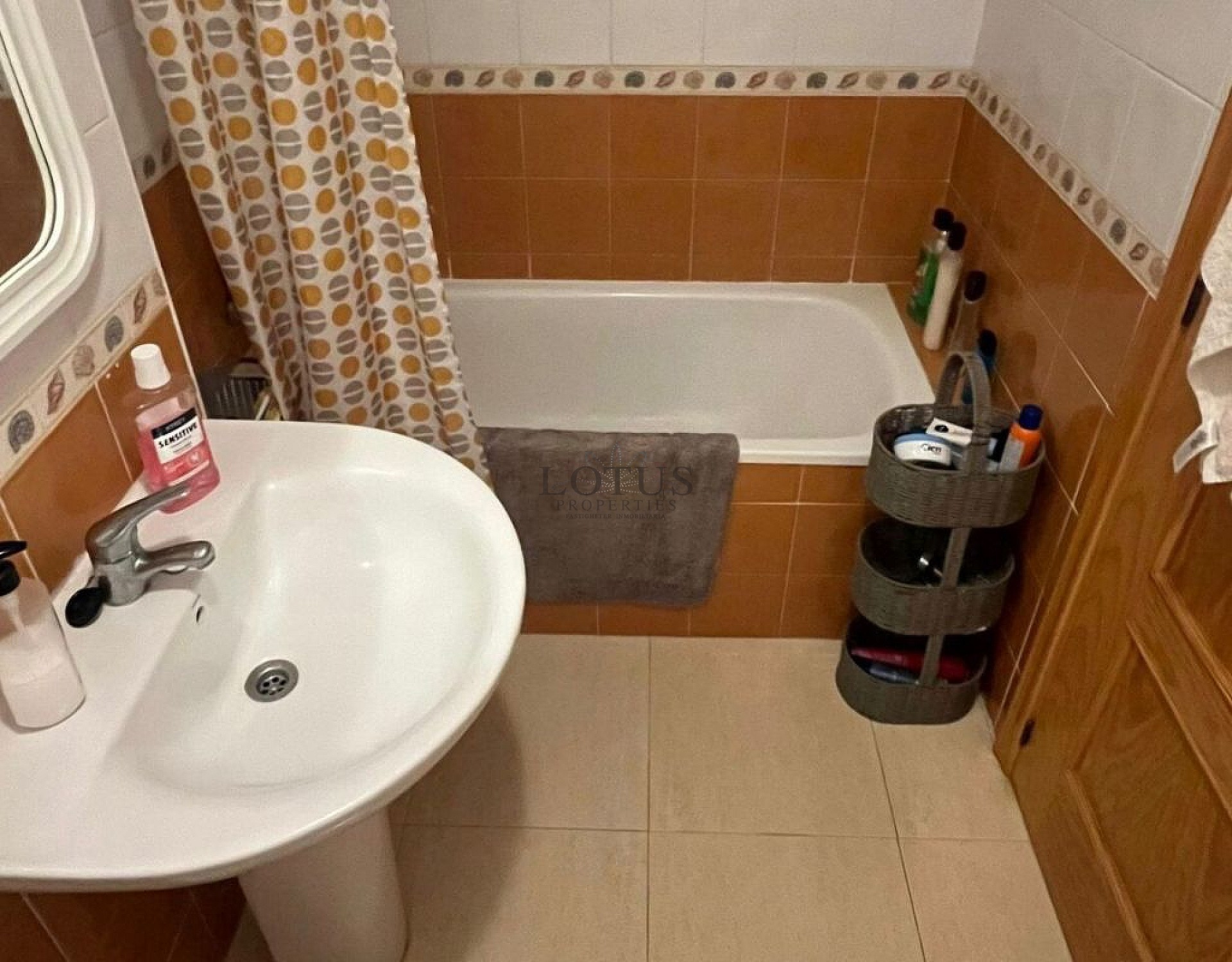 Spacious 2-Bedroom Top Floor Cecilia Apartment with Private Solarium & Storage in Algorfa - Lotus Properties