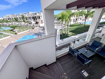 Exklusiv hörn tak-bungalow med 3 sovrum i Los Balcones - Lotus Properties