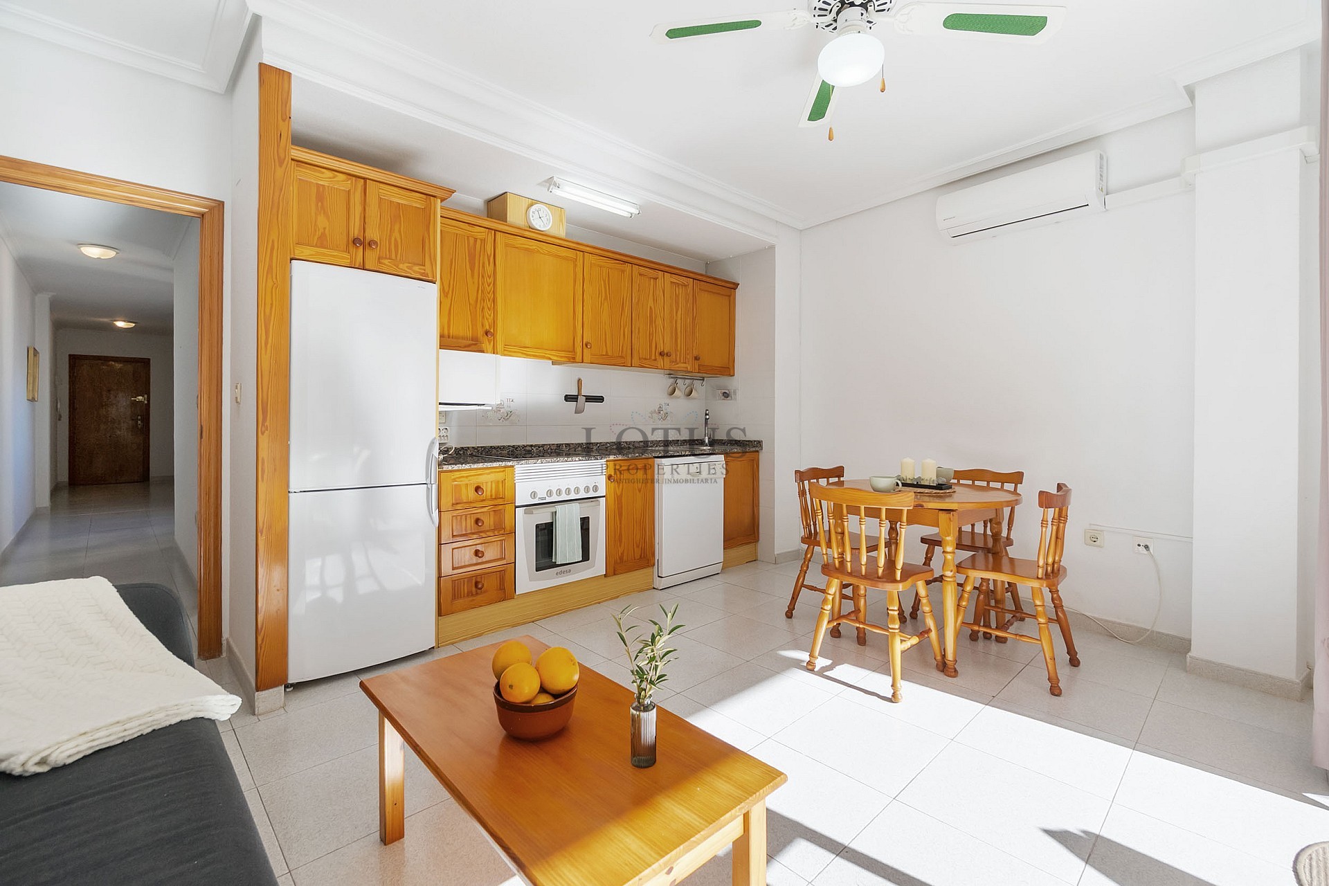 Mysig takvåning i söderläge endast 160 m till Playa del Cura stranden! - Lotus Properties