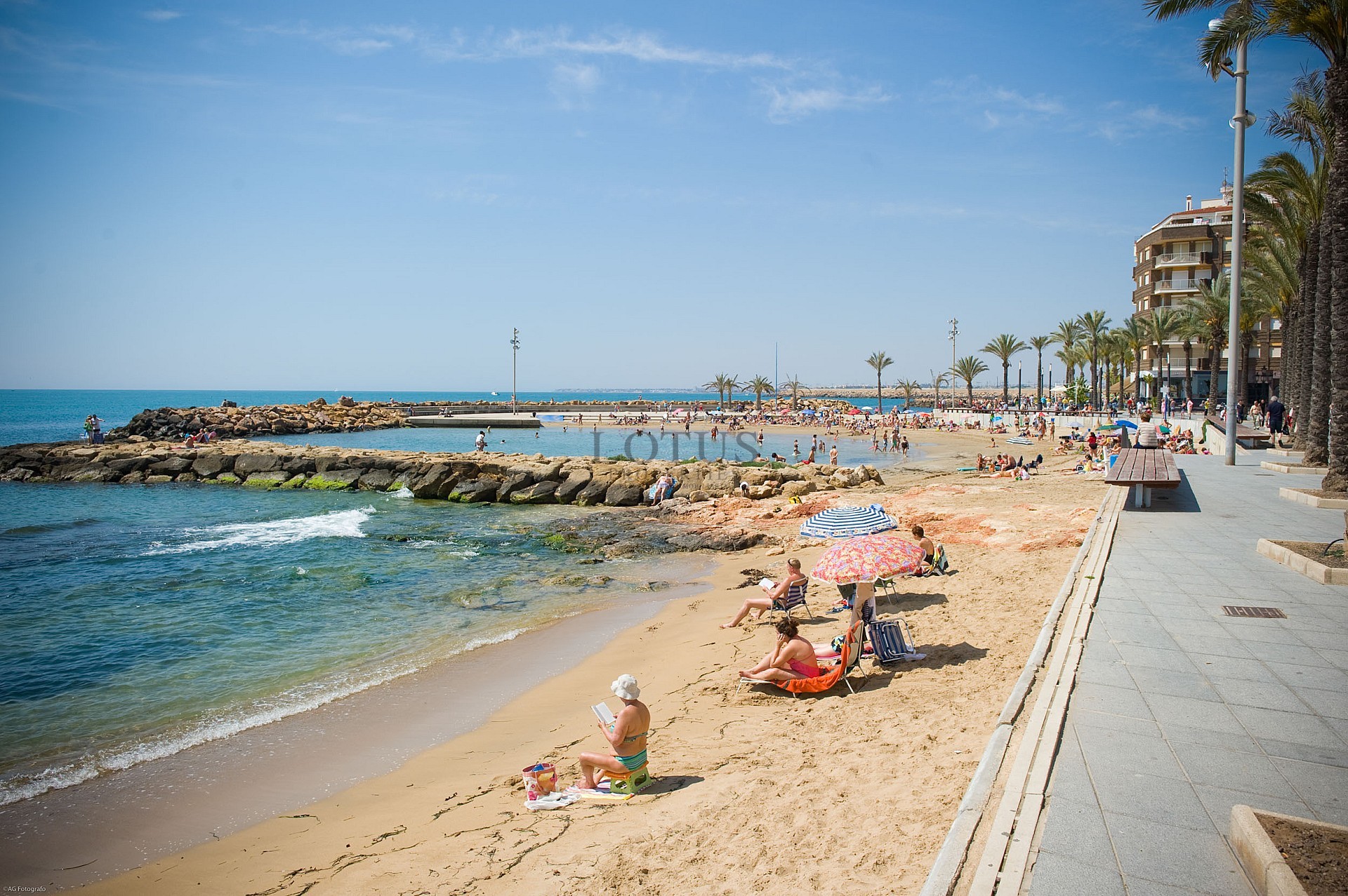 Mysig takvåning i söderläge endast 160 m till Playa del Cura stranden! - Lotus Properties