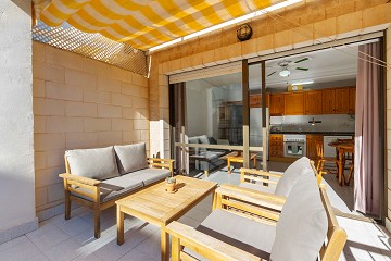 Mysig takvåning i söderläge endast 160 m till Playa del Cura stranden! - Lotus Properties