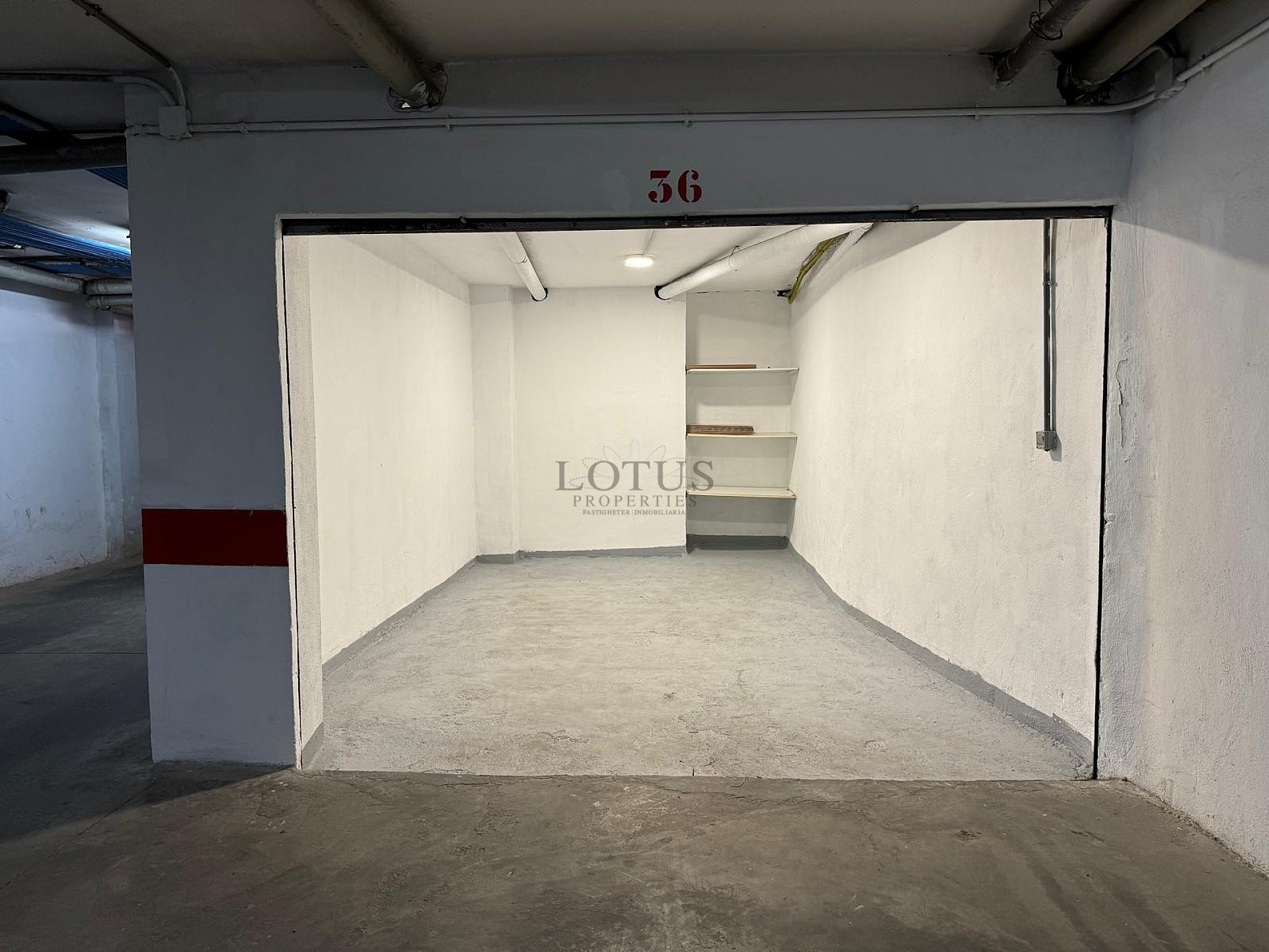 FLÄGENHET MED 4 SOVRUM 200 METER FRÅN STRANDEN - Lotus Properties