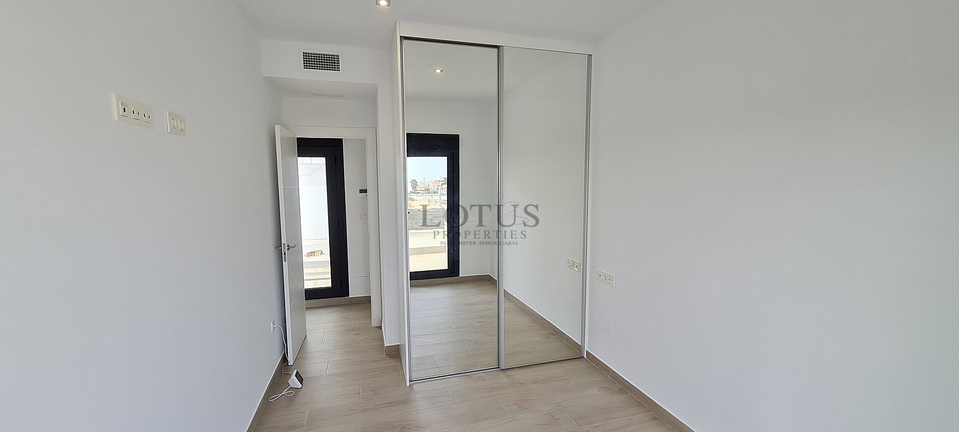 New villas in Los Dolses - Villamartin - Lotus Properties