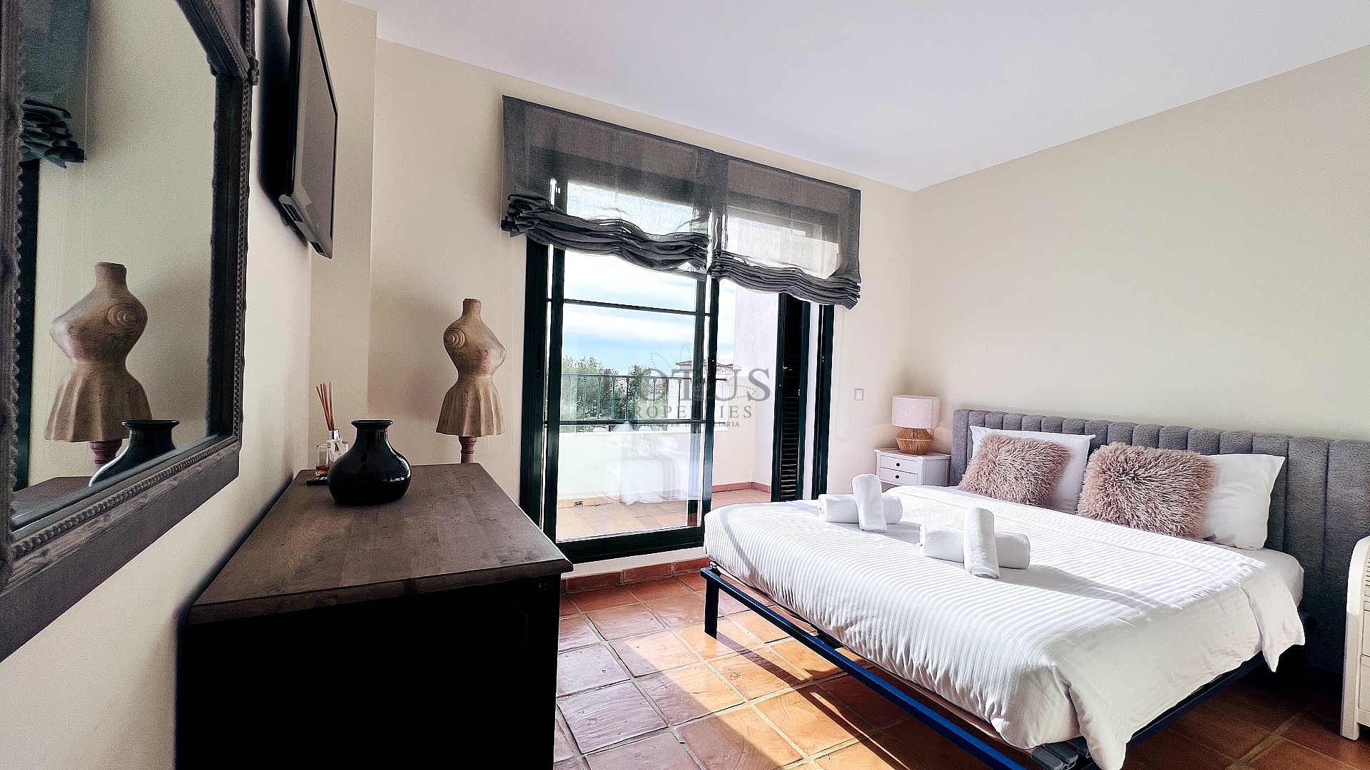 Adosado de esquina de lujo en Golf Bahía – Cerca de Benidorm, playas, golf y parques temáticos - Lotus Properties