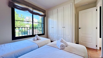 Adosado de esquina de lujo en Golf Bahía – Cerca de Benidorm, playas, golf y parques temáticos - Lotus Properties