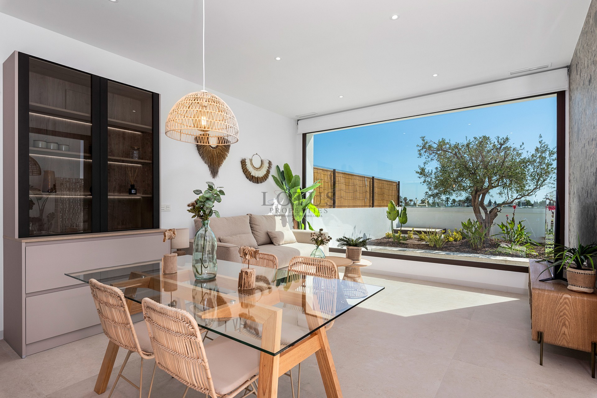 NEW PROJECT WITH VILLAS AND APARTMENTS - Lotus Properties