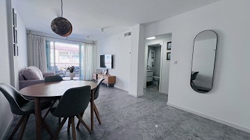 Stilren, renoverad bostad endast 140 meter från stranden i La Mata - Lotus Properties