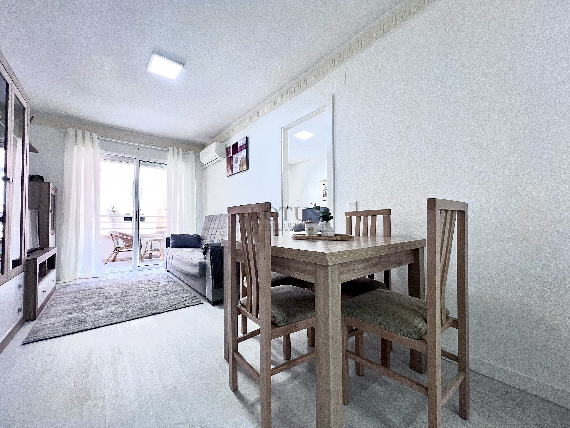 Apartment Only 60 Metres from Playa de los Locos – Torrevieja - Lotus Properties