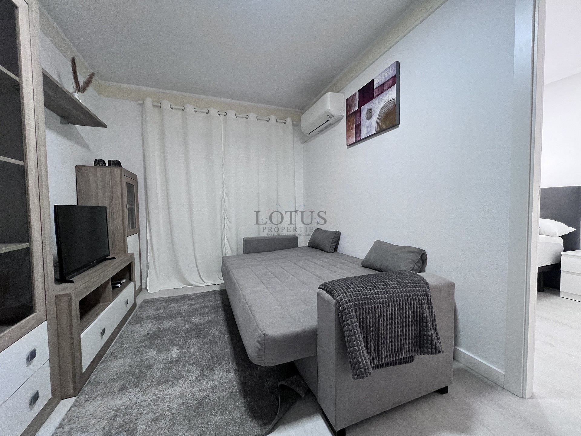 Apartment Only 60 Metres from Playa de los Locos – Torrevieja - Lotus Properties